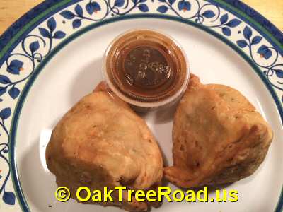 Bombay Spice Iselin Vegetable Samosa © OakTreeRoad.us